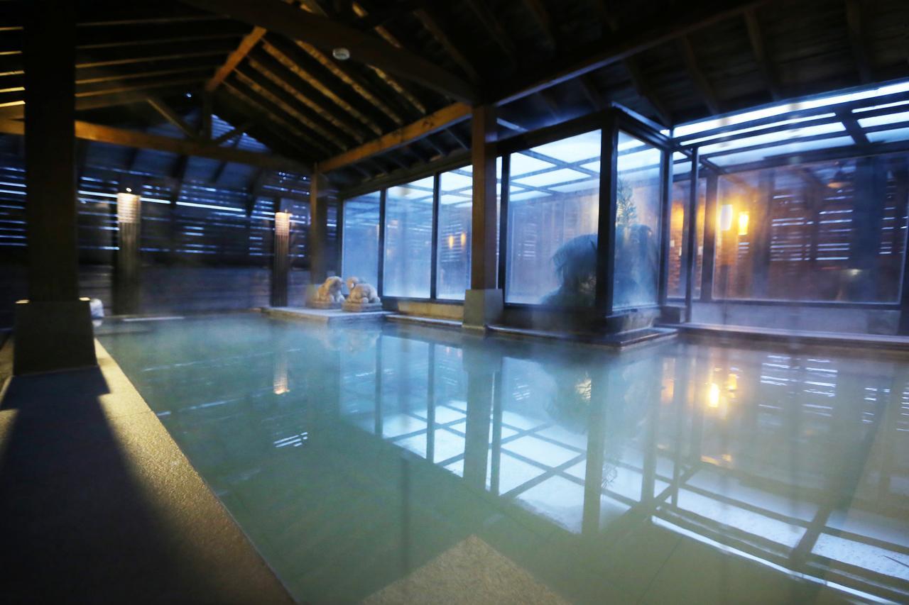 Shan-Yue Hotspring Hotel Taipei Exterior photo