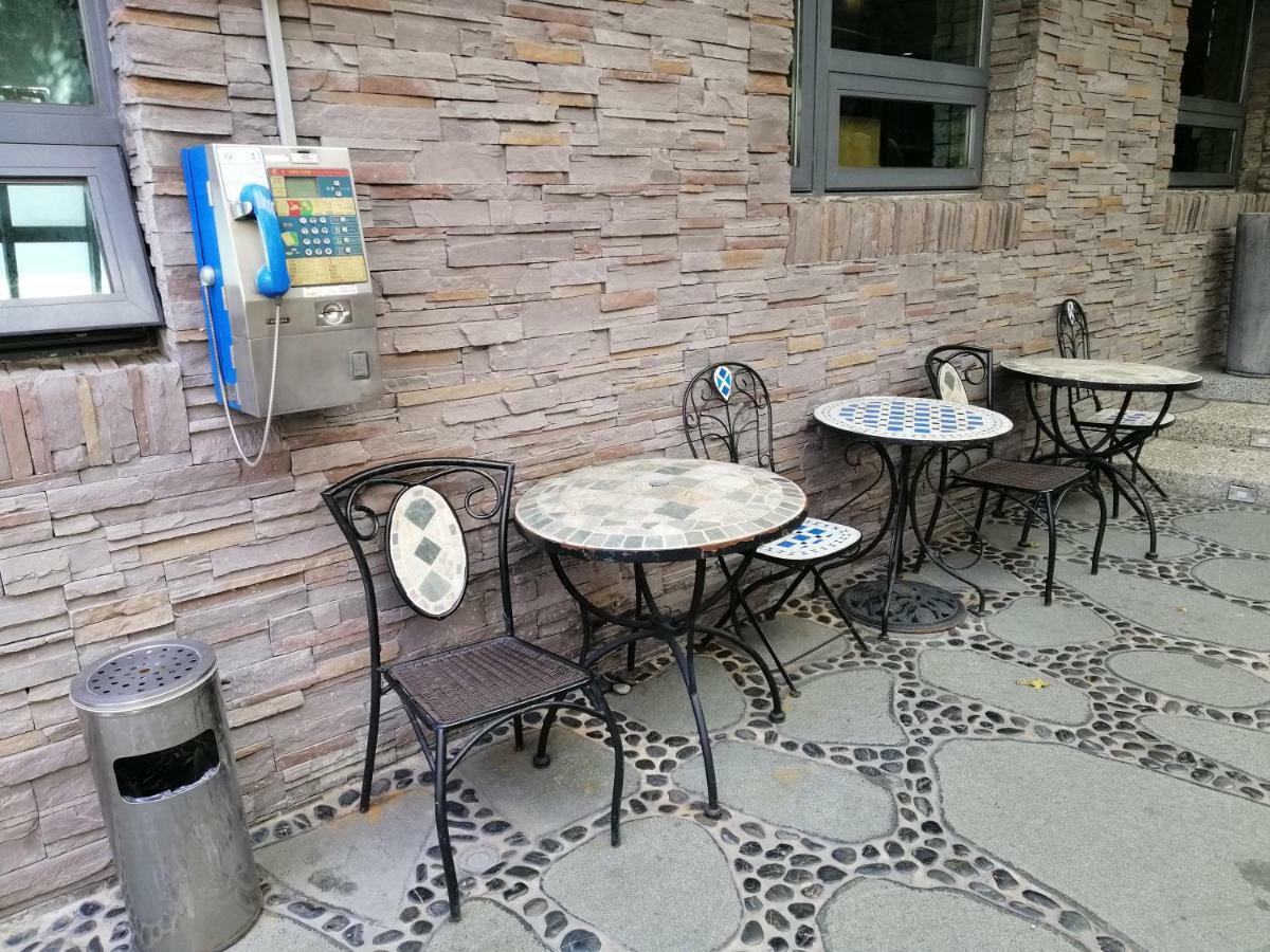 Shan-Yue Hotspring Hotel Taipei Exterior photo