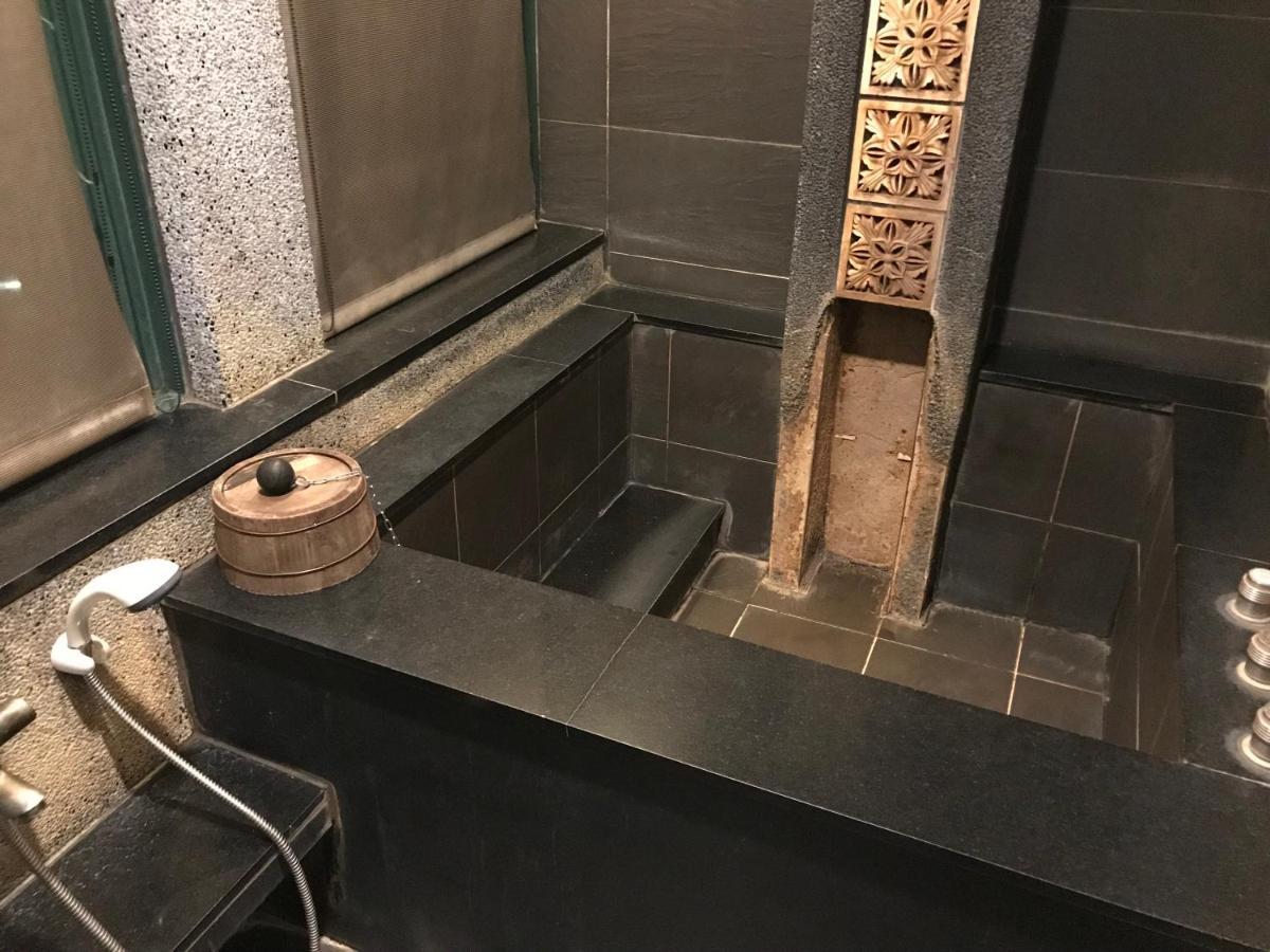 Shan-Yue Hotspring Hotel Taipei Exterior photo